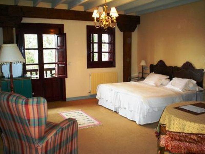 Hotel Casa de Güela Santillana del Mar Habitación foto